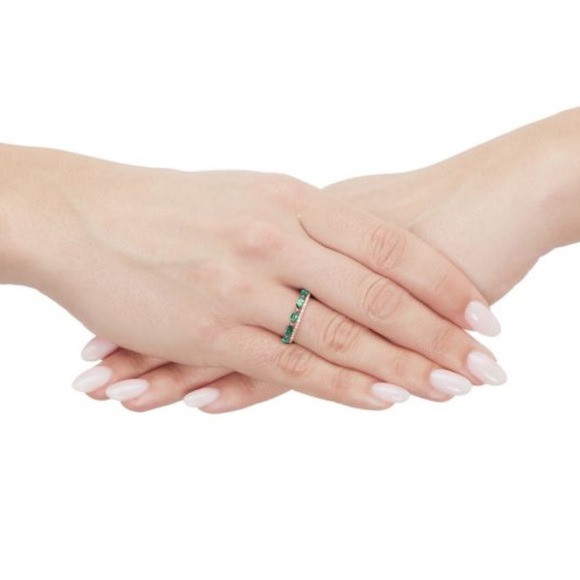 14K Yellow Gold, REAL DIAMOND and EMERALD Band Ring - Picture 7 of 9